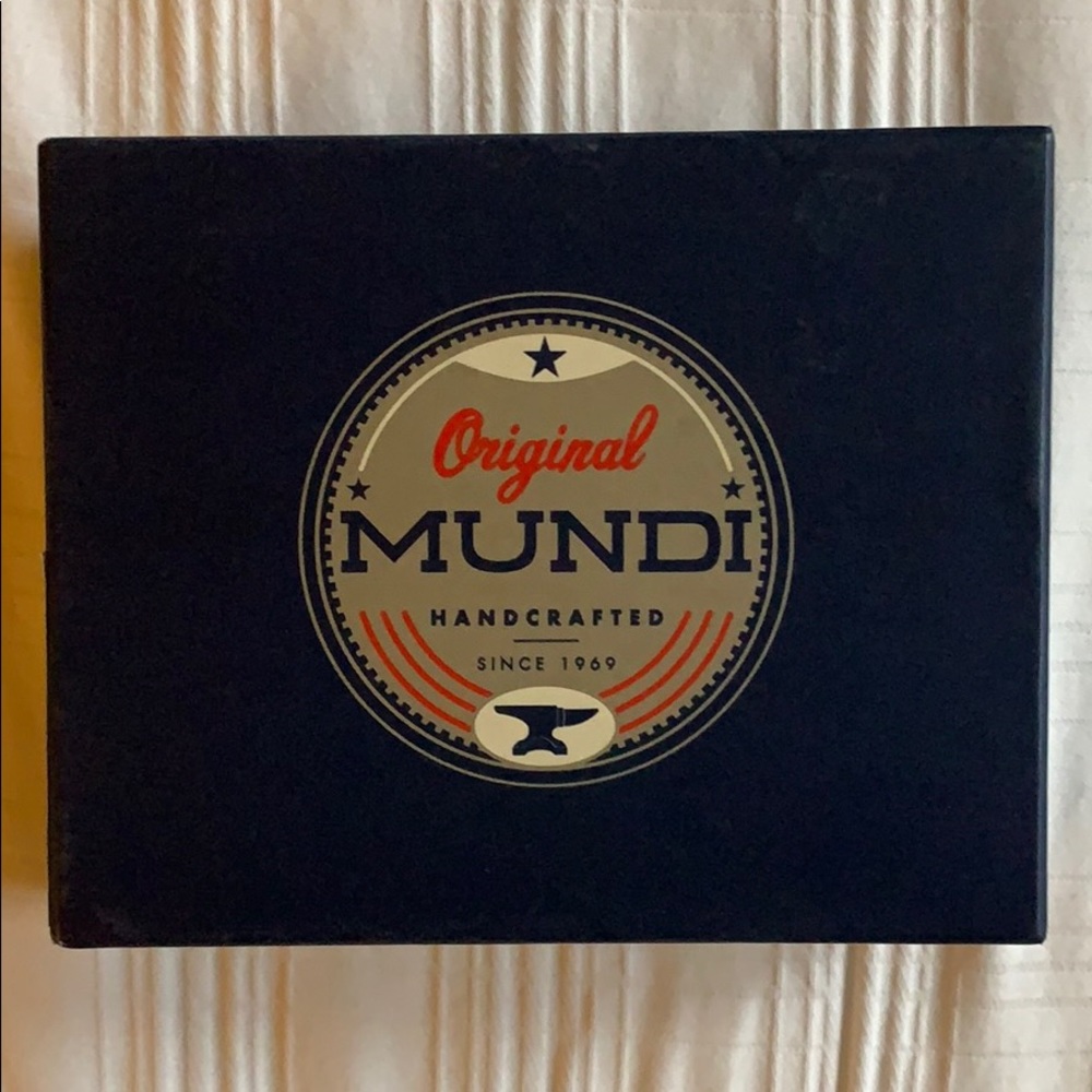 Original Mundi trifold wallet